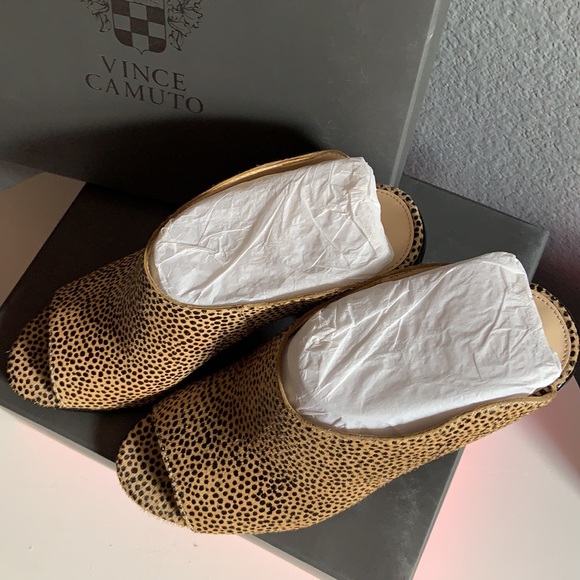 Vince Camuto Marsella - Picture 3 of 13